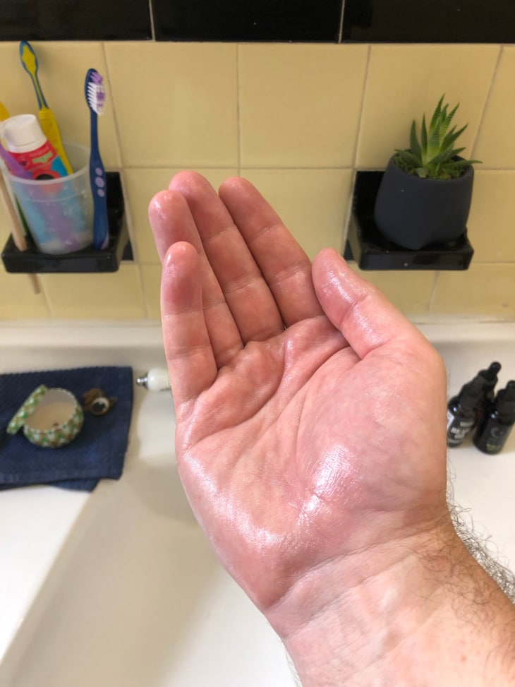 What Your Hand Should Look Like Before Applying Beard Oil