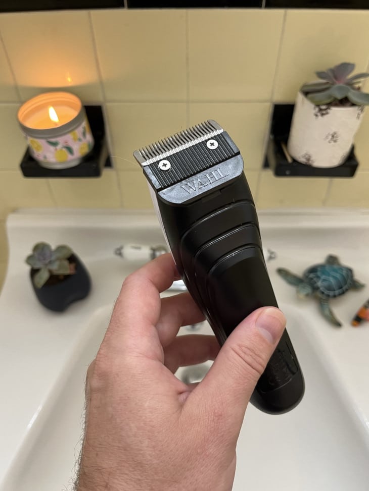 how to clean hair clippers