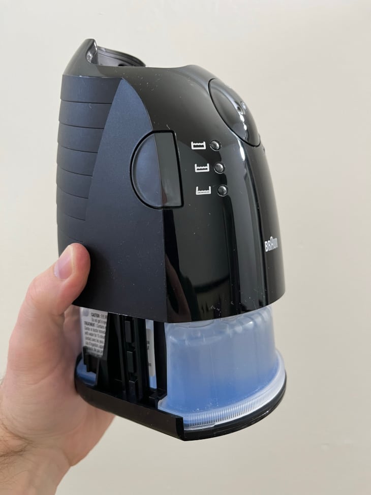 Side View of the Bran Series 7 790CC Electric Shaver's Cleaning Station