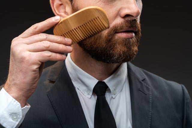 Comb Your Beard